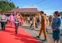 Kunker ke Morut, Kapolda Sulteng Lakukan Bhakti Kesehatan