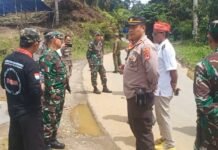 Kapolsek, Danramil dan Camat Mangkutana Datangi Tugu Batas Sulteng dan Sulsel, Masyarakat Diimbau Bongkar Tenda