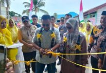 Anggota DPR RI Muhammad Fauzi Resmikan Gedung TPS3R di Desa Pincepute