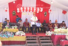 HUT Desa Tompira ke-166, Bupati Delis Bertindak Sebagai Inspektur Upacara