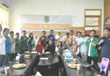 Wujudkan Pemilu Damai, Bakesbangpol Luwu Utara Bersama Pengurus Parpol dan Ormas Gelar Deklarasi