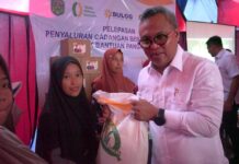 Bupati Luwu Timur Salurkan CPP Bantuan Pangan Beras Tahap I