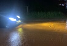 Air Campur Lumpur Genangi Jalan Trans Sulawesi, Puluhan Rumah Juga Terendam Banjir
