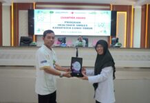 Gandeng Save The Children, Pemkab Lutim Serahkan Penghargaan Champion Award untuk 5 SD Negeri