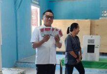 Mencoblos di Kampung Halaman, Bupati Delis Optimis Pemilu Berlangsung Lancar, Aman dan Damai