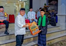 Bupati Morowali Utara Lepas Tim Safari Ramadhan