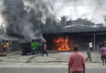 Kronologi Kebakaran Mobil di Tomoni Berawal dari Api Rokok Pelangsir BBM Pertalite
