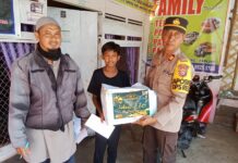 Polres Morut Bagikan Paket Sembako dan Santunan Anak Yatim Piatu