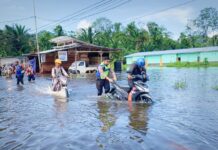 Jalan Trans Sulawesi di Morowali Utara Tergenang Banjir