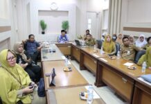 Pemkab Lutim Bersama Pansus DPRD Rapat Finalisasi Ranperda Penyelenggaraan KLA