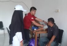 Tim Medis PT CLM Fokus Pemeriksaan Kesehatan Korban Banjir Bandang Luwu, Penyakit Gatal Mulai Menyerang