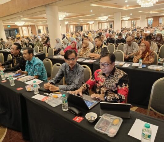 Sekretaris DPRD Luwu Timur Ikut Seminar Nasional dan Munas VIII ASDEKSI di Jakarta