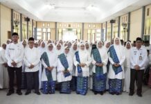 Sufriaty Budiman Lantik Pengurus Cabang BKMT Kecamatan dan PP BKMT Desa Se-Lutim