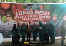 TP PKK Tomoni Timur Juara 1 Lomba B2SA dan Juara 2 Lomba Pidato PKK Desa