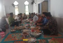 Wabup Lutim Hadiri Tabliq Akbar dan Doa Bersama di Tomoni Timur