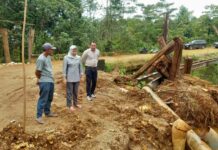 Sudah Enam Bulan Tak kunjung Baik, Ketua DPRD Morut Tinjau Jaringan Pipa Air Bersih