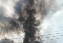 Kebakaran Hebat Melanda Lantai Dua SMPN 1 Masamba Luwu UtaraÂ