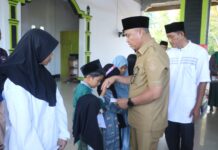 Hadiri Dzikir dan Doa Bersama, Bupati Luwu Timur Santuni Anak Yatim