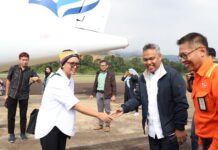 Kunker di Luwu Timur, Menlu RI disambut Bupati Budiman