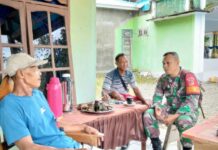 Anggota Babinsa Koramil 1311 Bungku Utara Gelar Kegiatan Anjangsana dan Komsos
