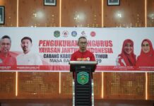 Sekda H. Bahri Suli Launching Bu Haja di Desa dan Sekolah