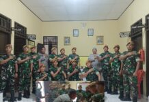 Puluhan Prajurit Batalyon Armed 21 Tarik Bone Datangi Kantor Polsek Bengo