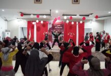 Buka Zumba Party dan Fun Aerobic, Hj. Sufriaty : Mari Bekerjasama untuk Besarkan ASIAFI Lutim