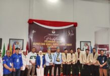 Isrulah-Usman Paslon Pendaftar Pertama di KPU Luwu Timur