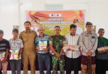Wabup Akbar Serahkan Bantuan Alsintan, Benih dan Bibit Pertanian
