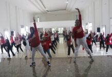 Ketua TP PKK Lutim Buka TOT Senam Jantung Sehat Seri 3