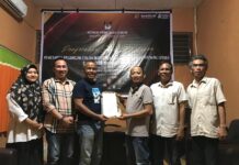 KPU Tetapkan Paslon Bupati Morowali Utara