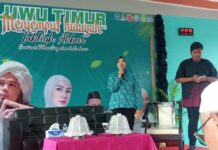 Pjs Ketua TP PKK Lutim Buka Acara Seminar Parenting PKK