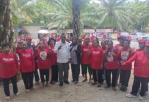 Relawan Perempuan di Mangkutana Bergerak, Lansia Puji Program Budiman Akbar