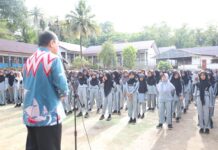Jayadi Nas Saksikan Langsung Pemberian TTD di SMAN 1 Luwu Timur