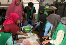 Mahasiswa KKN IAIN Palopo Melakukan Pengembangan UMKM Kerupuk Nasi Khas Sindu Agung