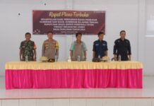 Danramil 1311-04/Lembo Hadiri Rapat Pleno Terbuka Rekapitulasi Suara Pemilu di Kecamatan Lembo