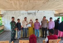 Salurkan BLT-DD Kepada 56 KK, Kades Lara : Bantuan Ini untuk Meringankan Beban Ekonomi Masyarakat