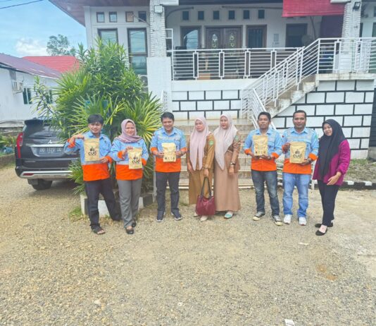 UMKM Binaan PT CLM Kelola Biji Kakao Jadi Cokelat Siap Saji