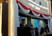 Sekda Wakili Bupati Luwu Timur Sambutan di Pelantikan Anggota DPRD