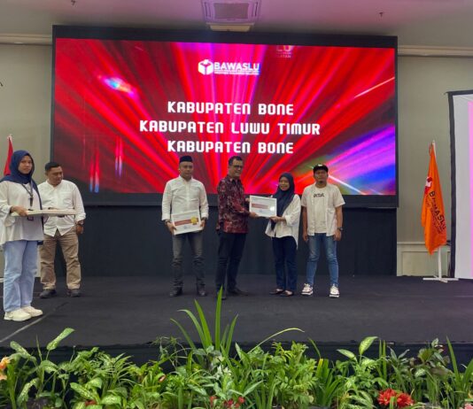 Bawaslu Luwu Timur Raih Apresiasi Kehumasan Kategori Produktifitas Pemberitaan Media Eksternal