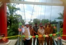 Bupati Luwu Utara Resmikan Jembatan Gantung Penghubung Antar Desa Pongo dan Bumi Harapan