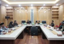 Asisten Pemerintahan dan Kesra Buka Rapat Persiapan Kegiatan Safari Ramadhan 1446 H