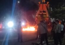 Masyarakat Kembali Aksi Demo Akibat Pemadaman Listrik yang Terus Terjadi di Morut