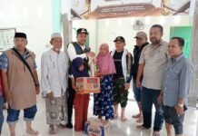 Gerak Cepat, Bupati Luwu Utara Tinjau Korban Banjir dan Beri Bantuan Logistik di Desa Beringin Jaya