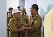 Pj Kepala Desa Resmi Terima SK, Bupati Irwan Harapkan Sinergi dan Inovasi