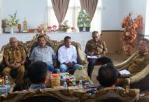 Bupati Morut Mediasi Kenaikan SHU Petani Plasma dan PT Timur Jaya Indomakmur