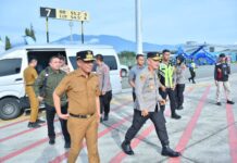 Kapolda dan Gubernur Sulteng Pantau PSU di Banggai