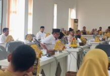 Rapat Berlangsung Alot, Tim Ahli Ranwal RPJMD Diberondong Pertanyaan dari Anggota DPRD Luwu Timur