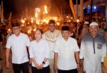 Bupati Morut Lepas Peserta Pawai Obor Sambut Idul Adha 1446 H