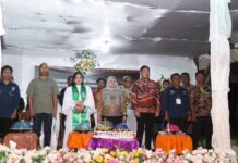 Plt Kadis Kominfo Wakili Bupati Morut Hadiri Penutupan HUT Pemuda GKST Klasis Tojo